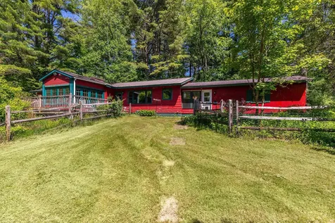 1111 Old Depot Road Shaftsbury VT 05262