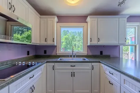 1111 Old Depot Road Shaftsbury VT 05262