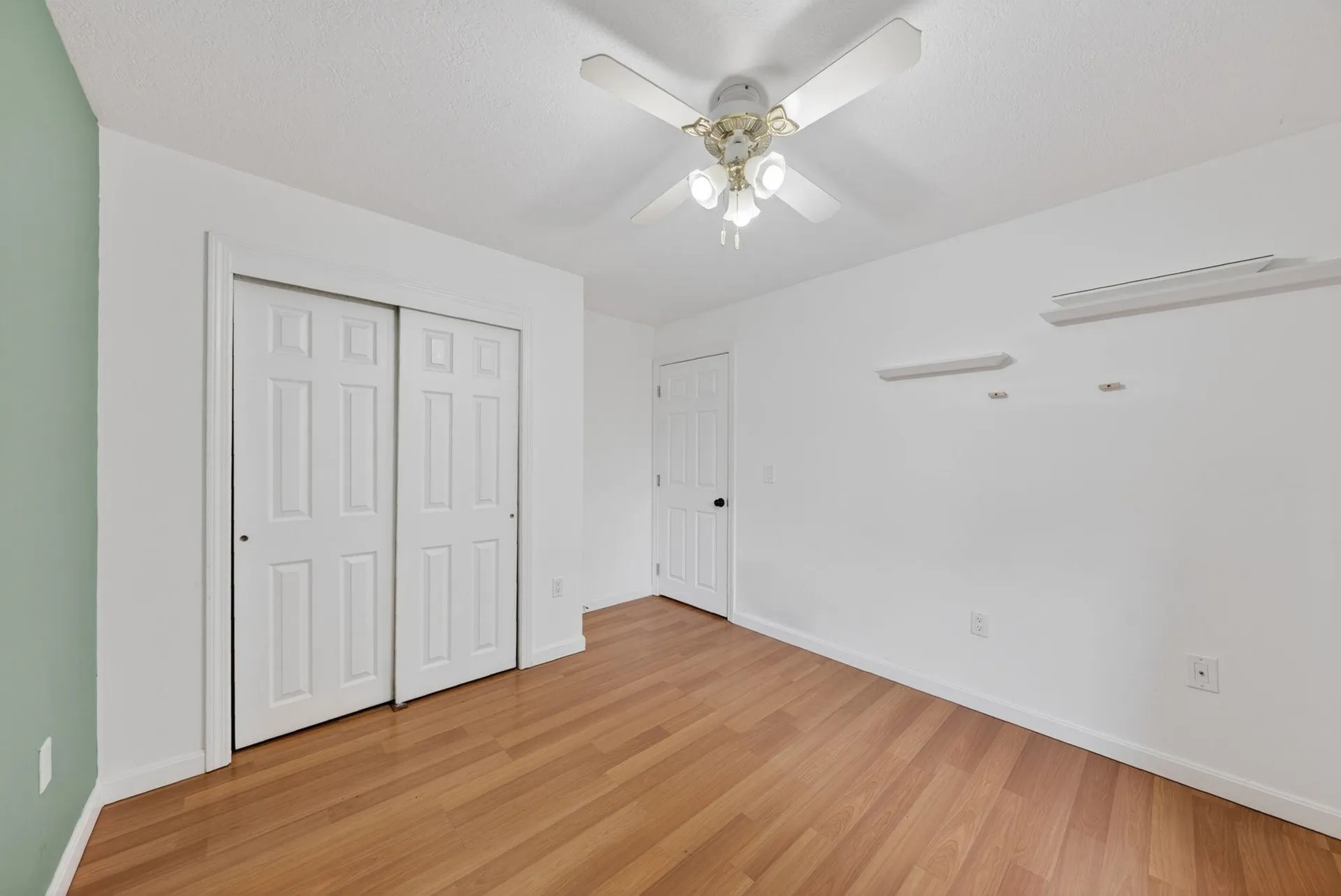 12 Timberwood Drive Goffstown NH 03045