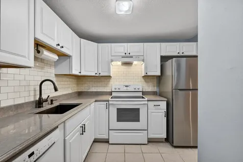 12 Timberwood Drive Goffstown NH 03045