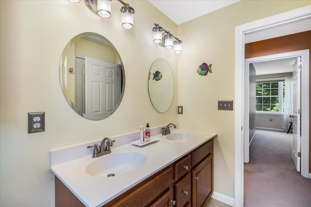 155 Wallace Road Bedford NH 03110