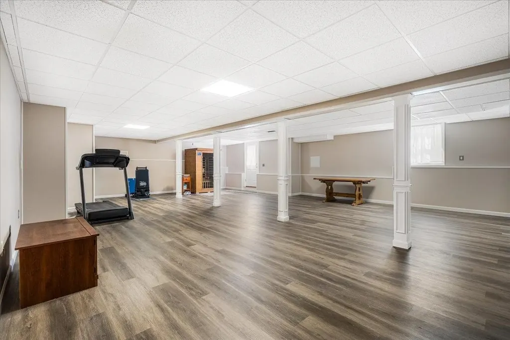 155 Wallace Road Bedford NH 03110