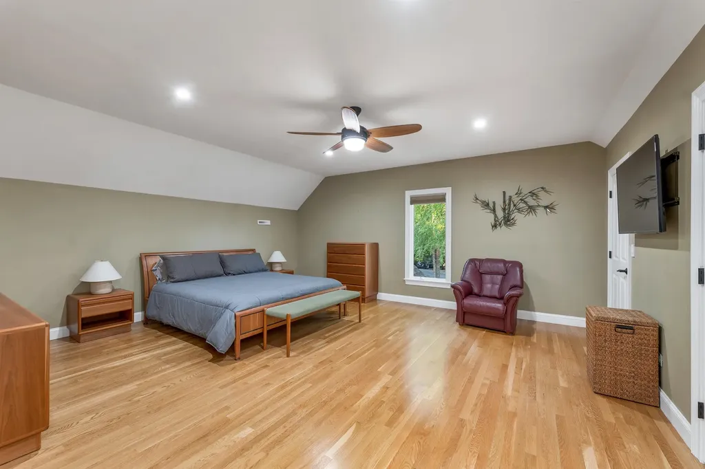 75 Long Pond Road Dunbarton NH 03046