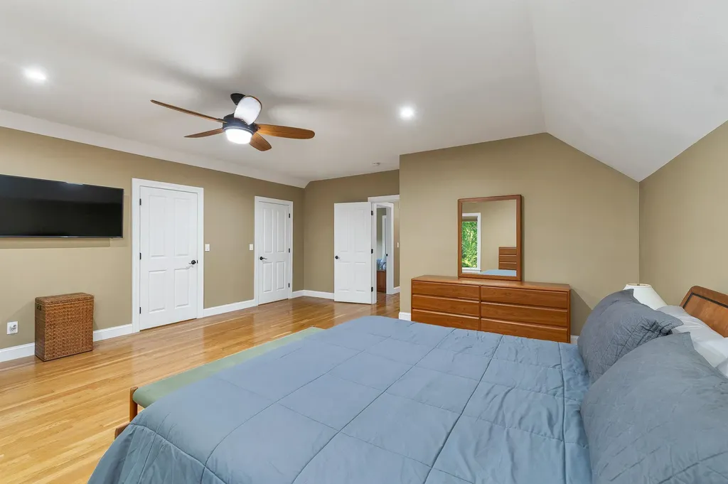 75 Long Pond Road Dunbarton NH 03046
