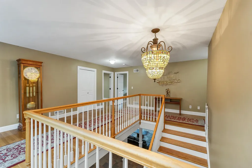 75 Long Pond Road Dunbarton NH 03046