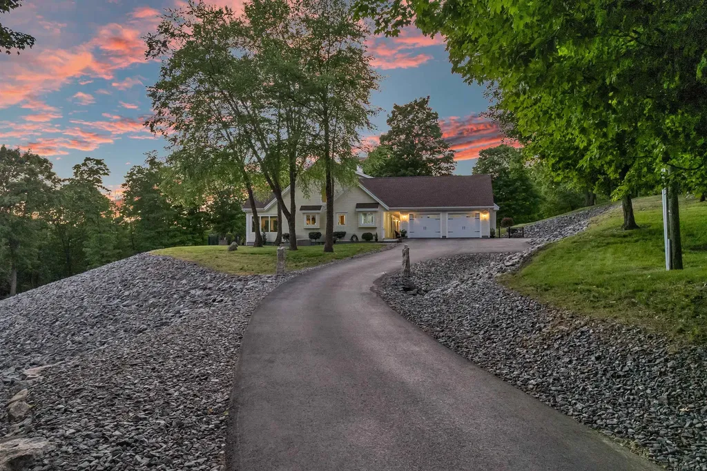 75 Long Pond Road Dunbarton NH 03046