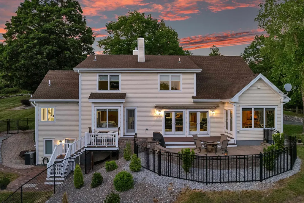 75 Long Pond Road Dunbarton NH 03046