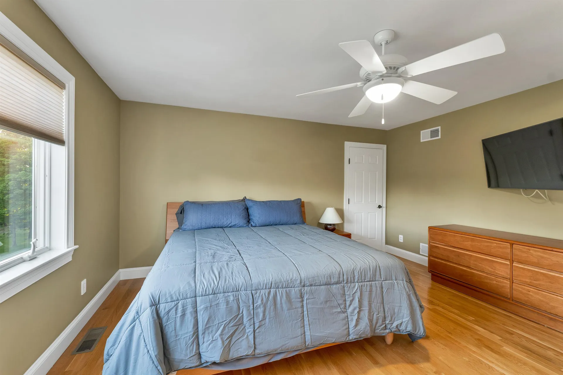 75 Long Pond Road Dunbarton NH 03046