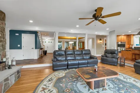 75 Long Pond Road Dunbarton NH 03046