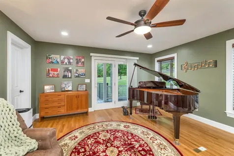 75 Long Pond Road Dunbarton NH 03046