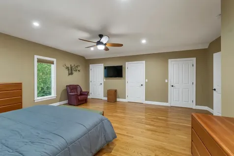 75 Long Pond Road Dunbarton NH 03046