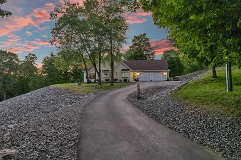 75 Long Pond Road Dunbarton NH 03046