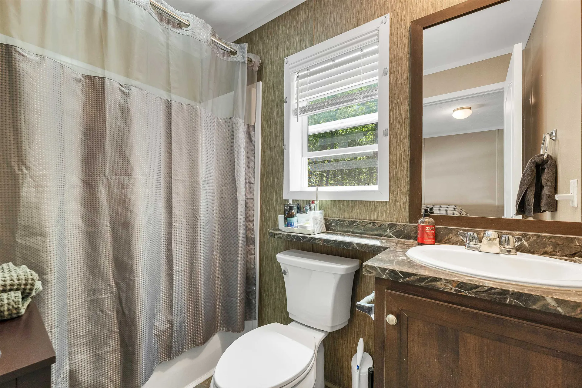 3 Oak Hill Road Northfield NH 03276