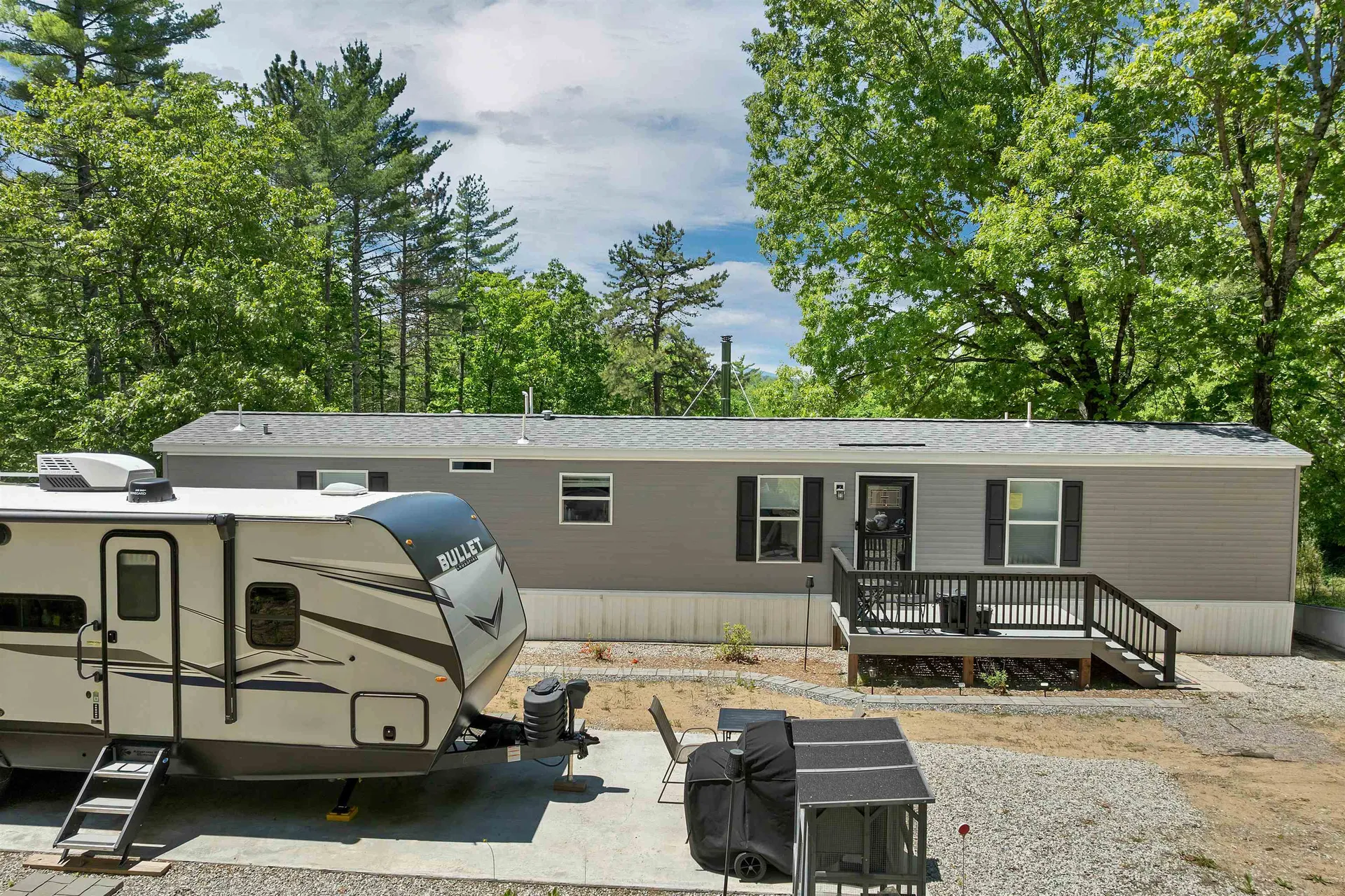 3 Oak Hill Road Northfield NH 03276