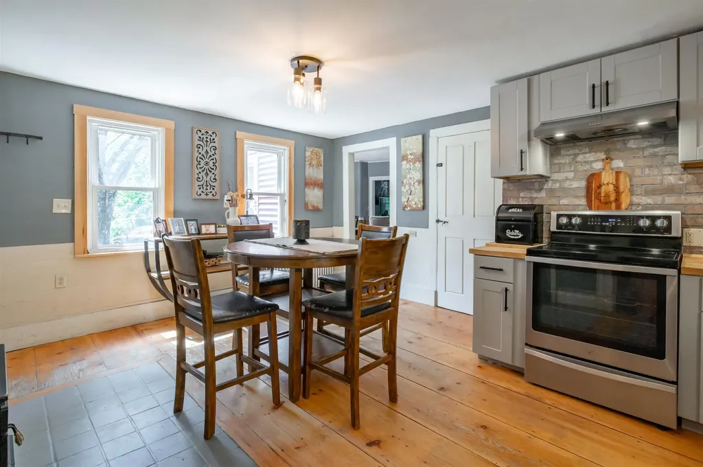 241 Pembroke Street Pembroke NH 03275