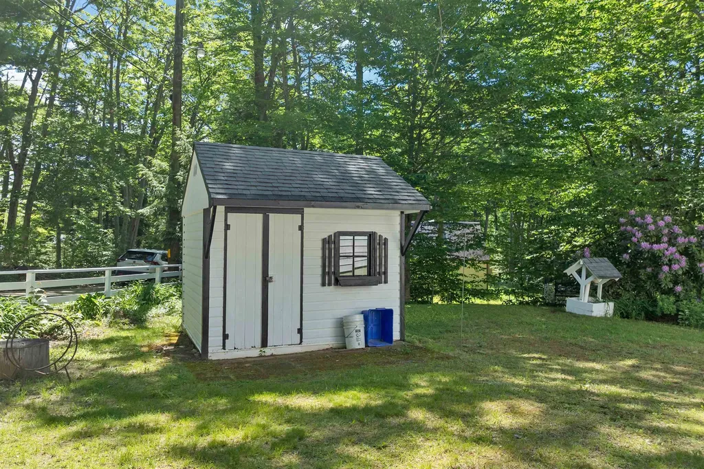 78 Wood Drive Gilmanton NH 03237