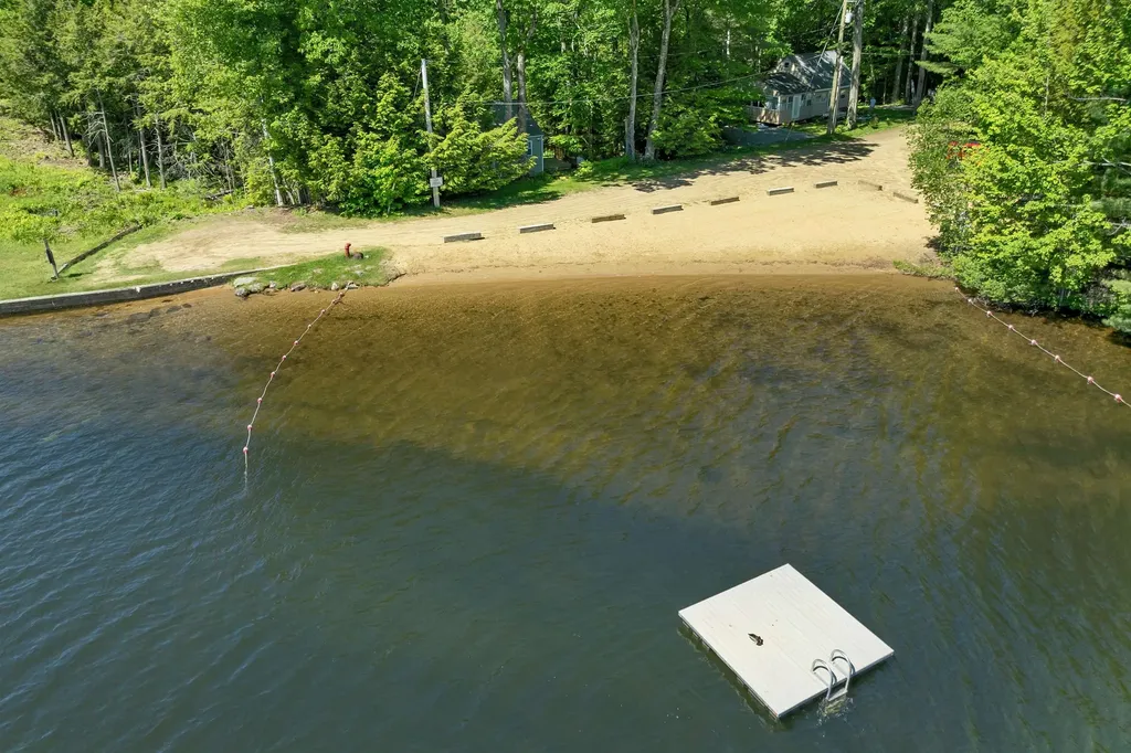 78 Wood Drive Gilmanton NH 03237