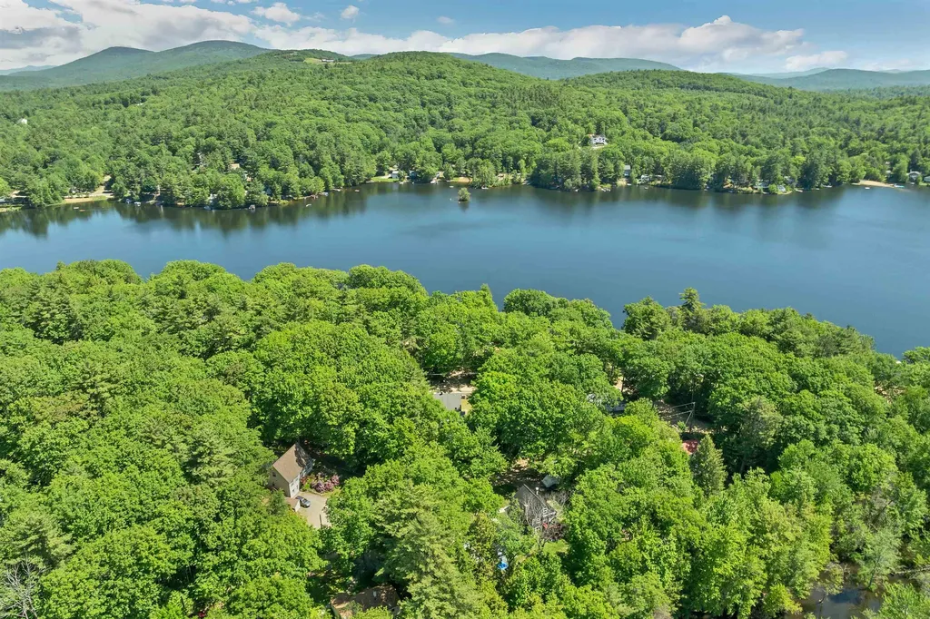 78 Wood Drive Gilmanton NH 03237