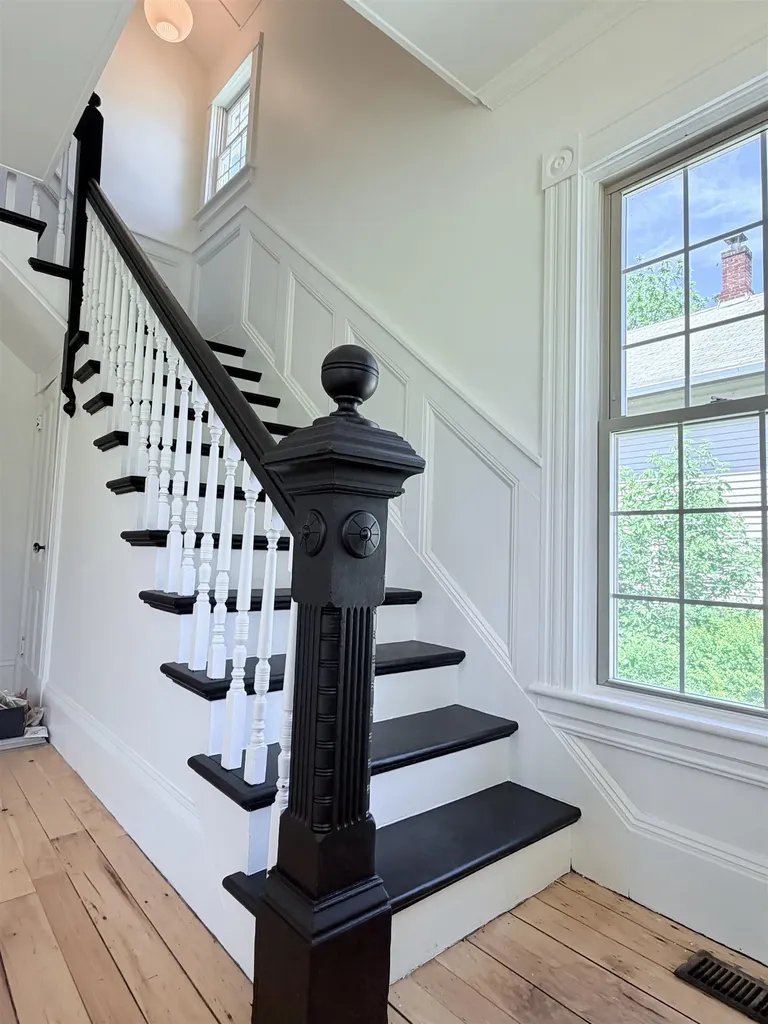 119 Pearl Street Rutland City VT 05701