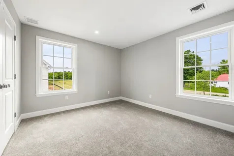 5B Violette Drive Epping NH 03042