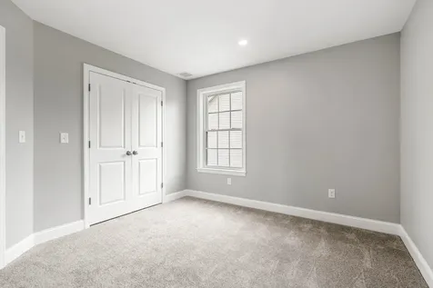 5B Violette Drive Epping NH 03042