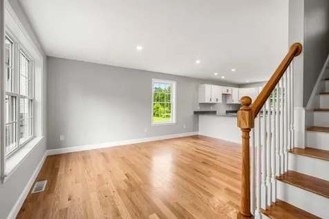 5B Violette Drive Epping NH 03042