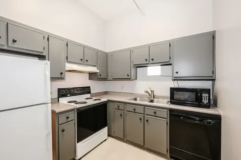 15 Mount Saint Marys Way Hooksett NH 03106