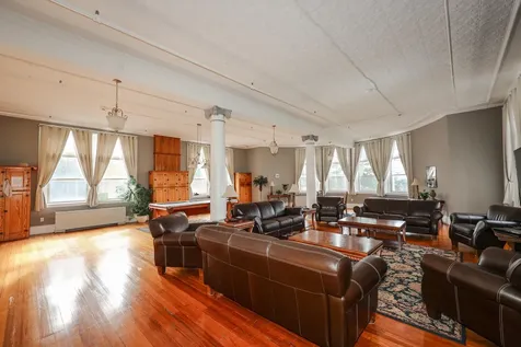 15 Mount Saint Marys Way Hooksett NH 03106