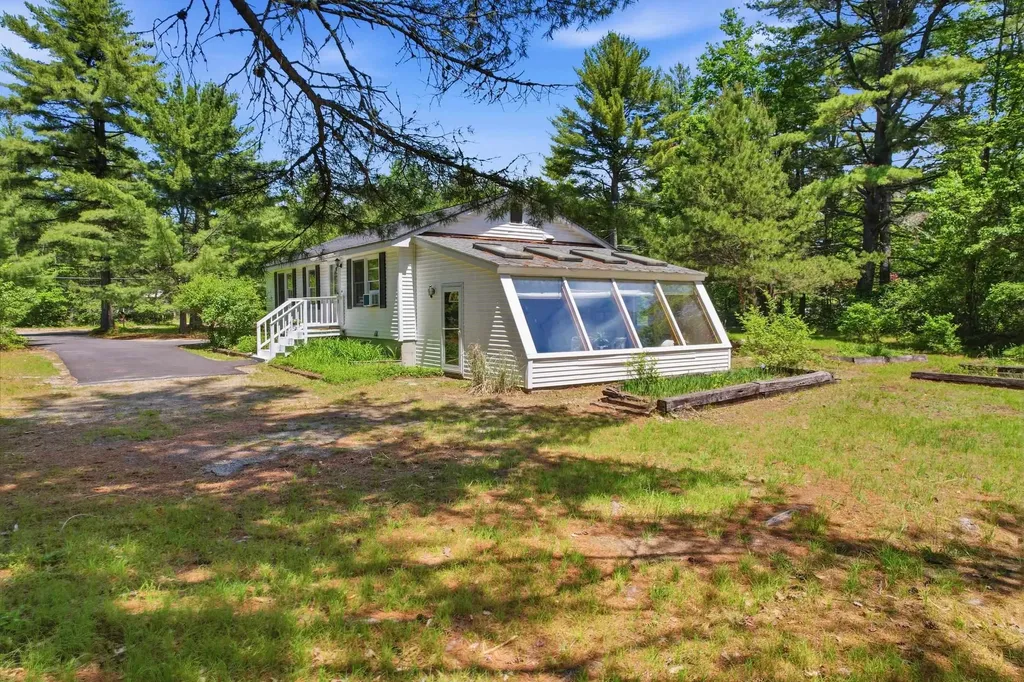 6 Mudgett Drive Freedom NH 03836-4148