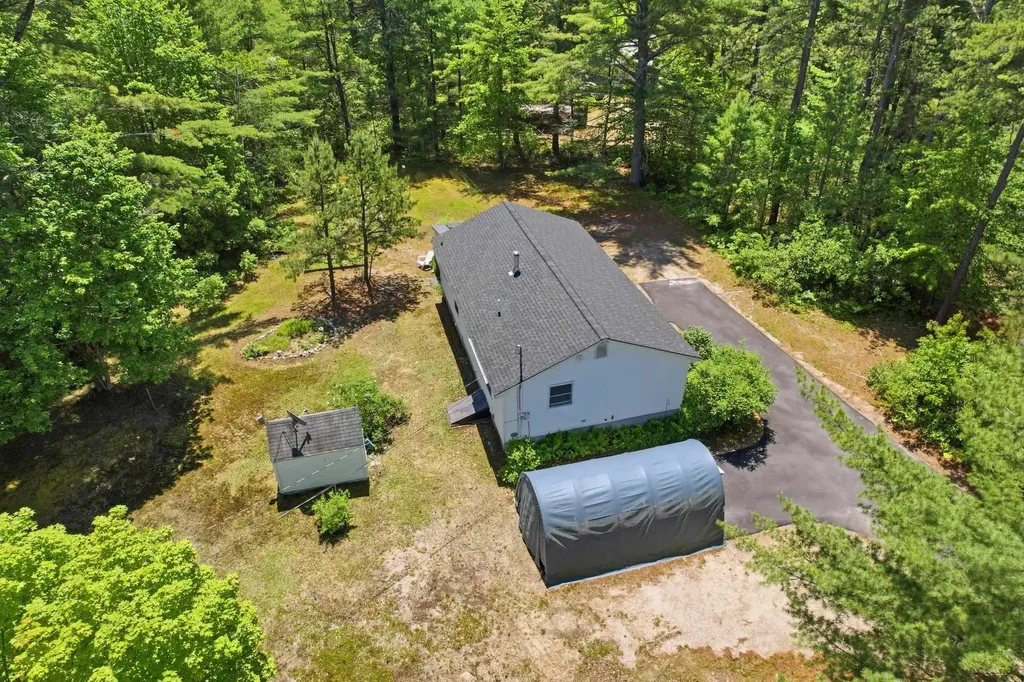6 Mudgett Drive Freedom NH 03836-4148