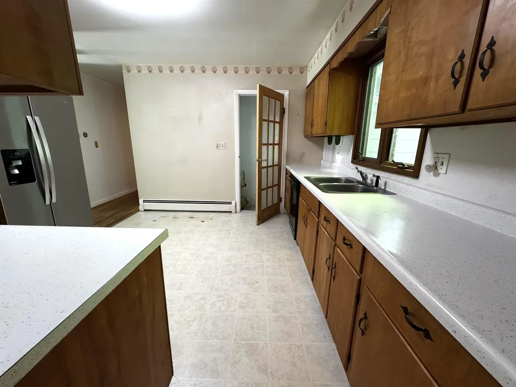 142 Pine Circle Bennington VT 05201
