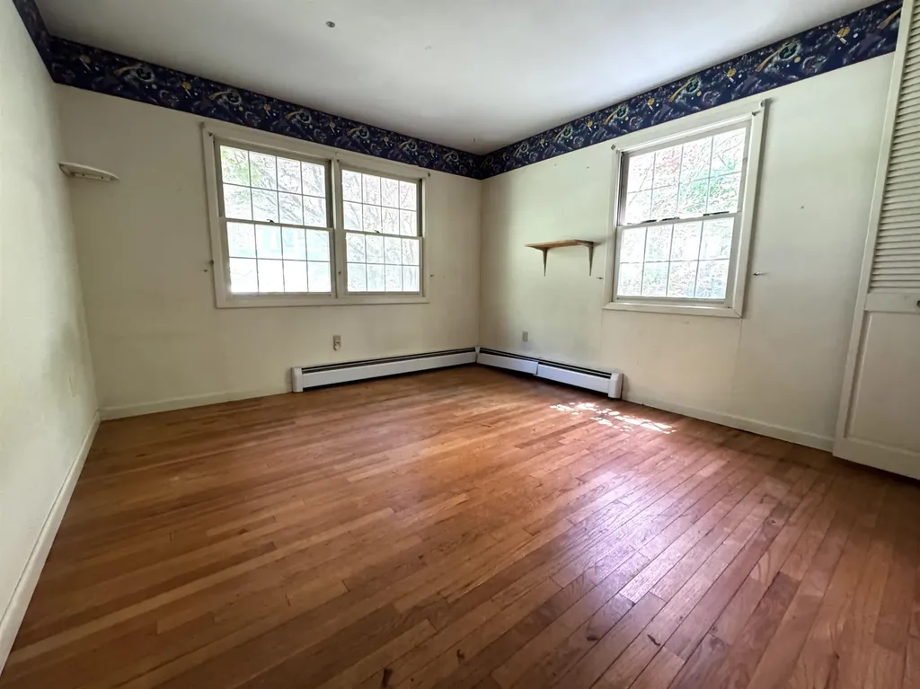 142 Pine Circle Bennington VT 05201