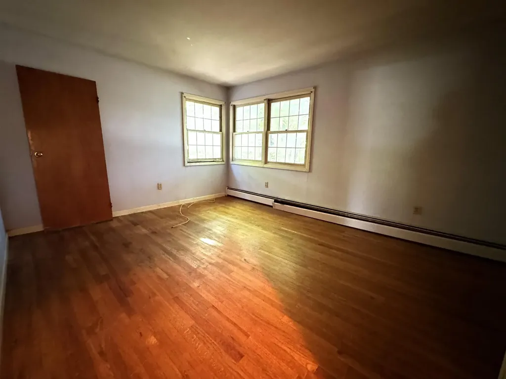 142 Pine Circle Bennington VT 05201