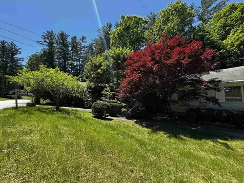 142 Pine Circle Bennington VT 05201