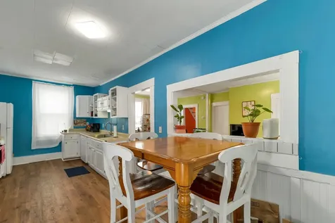 20 Baldwin Street Laconia NH 03246