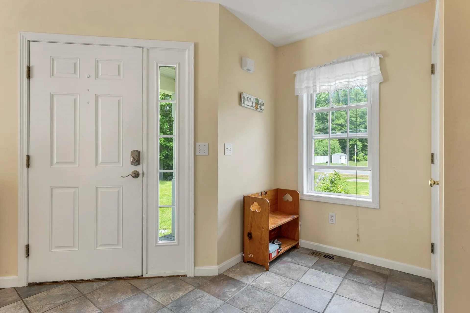 210 Kent Farm Road Hampstead NH 03841-2141
