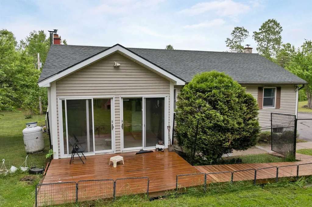 73 Jimtown Road Gorham NH 03581