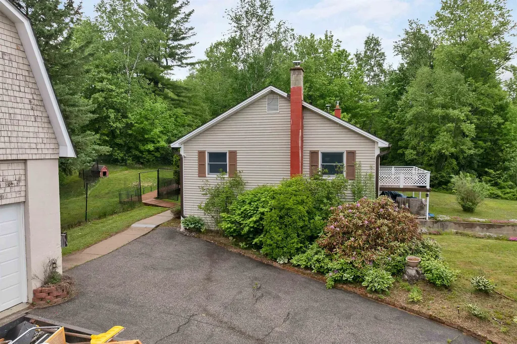 73 Jimtown Road Gorham NH 03581