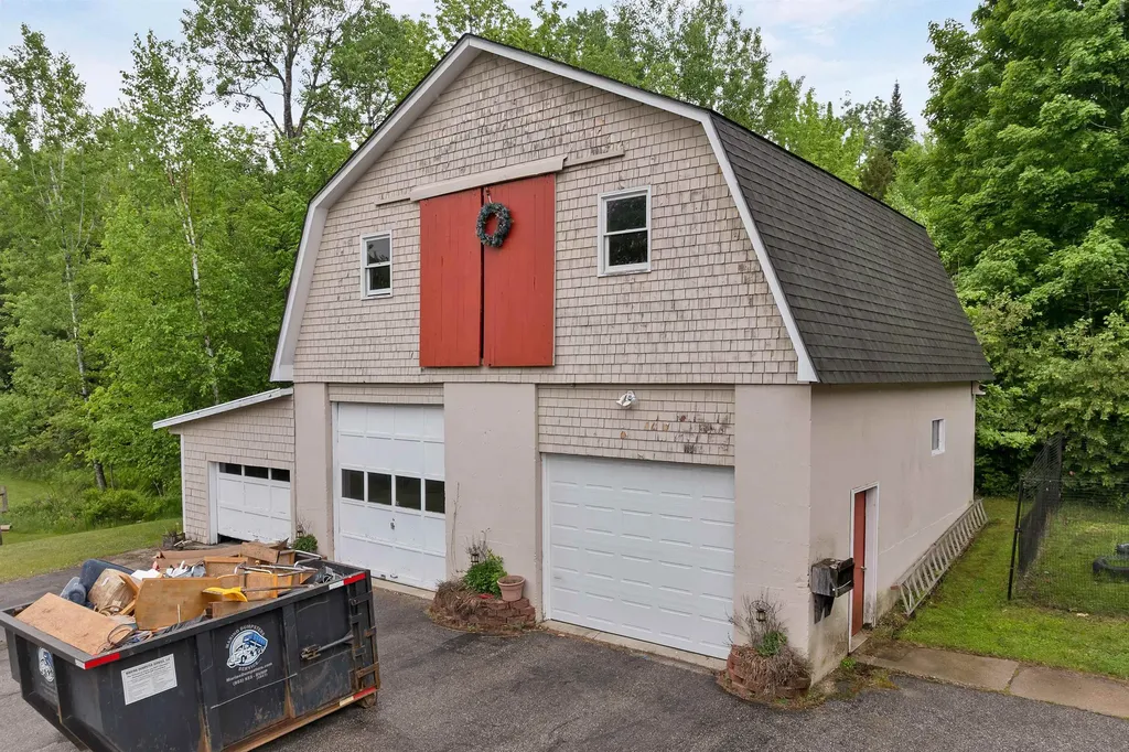 73 Jimtown Road Gorham NH 03581