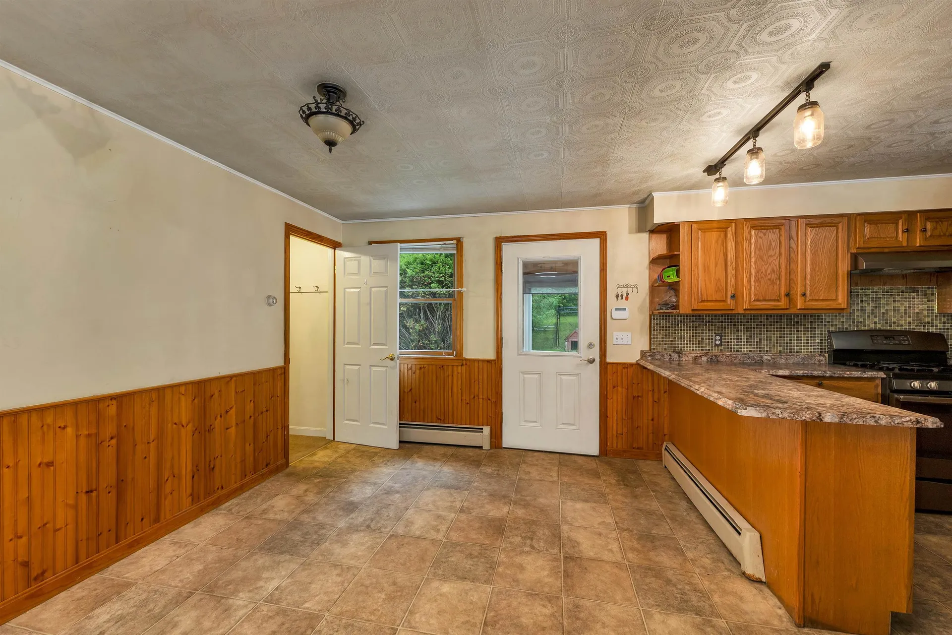 73 Jimtown Road Gorham NH 03581