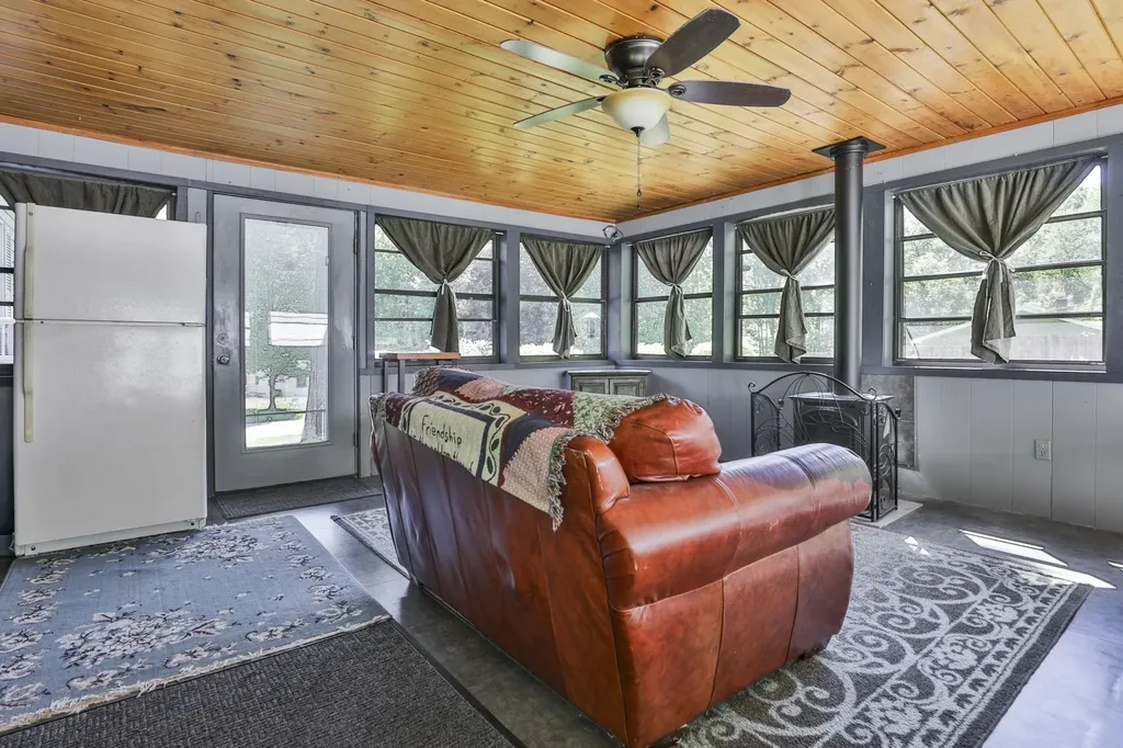 2 Dove Street Boscawen NH 03303