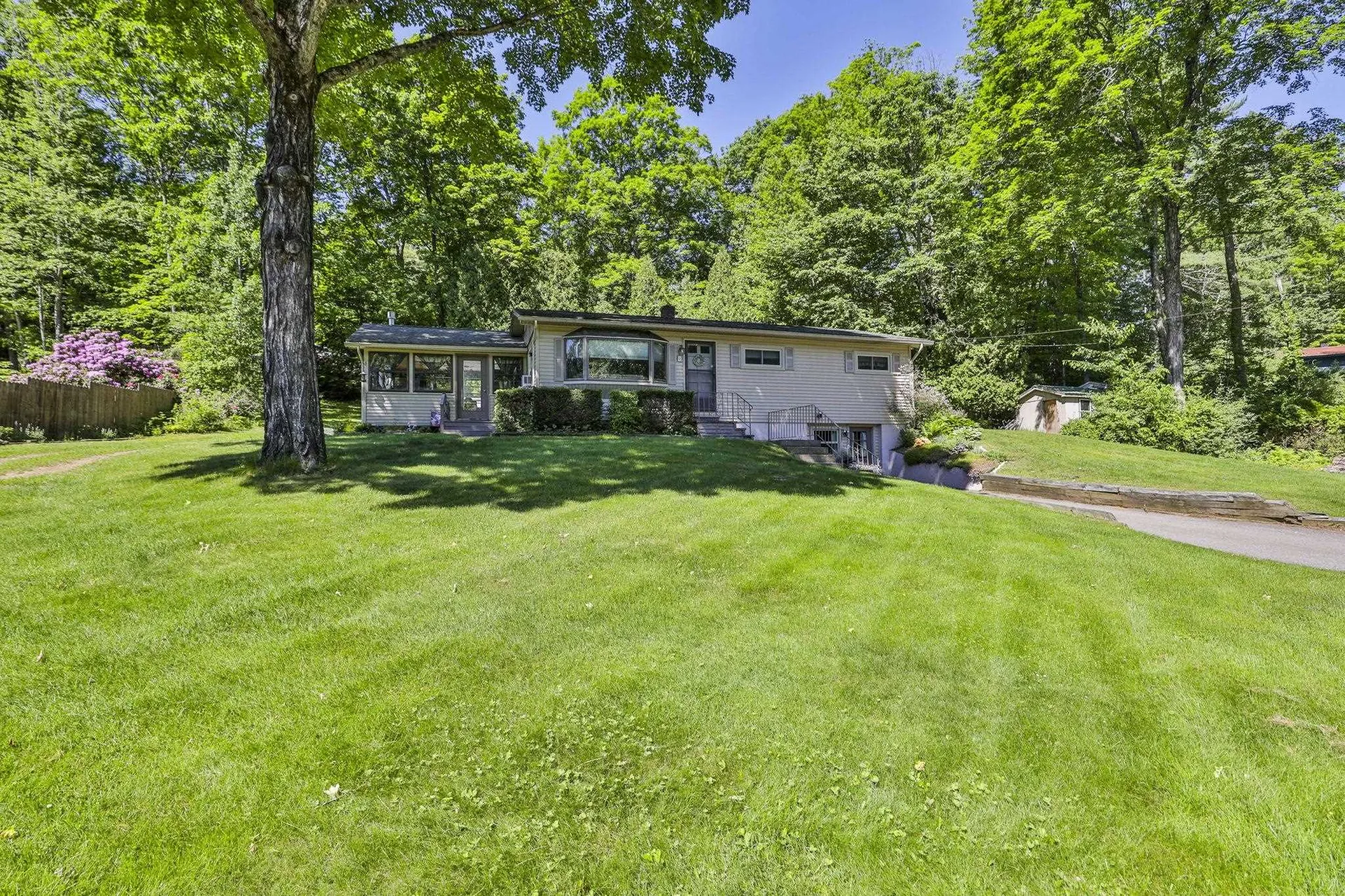 2 Dove Street Boscawen NH 03303