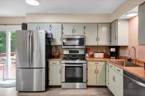 31 Eagle Park Drive Colchester VT 05446