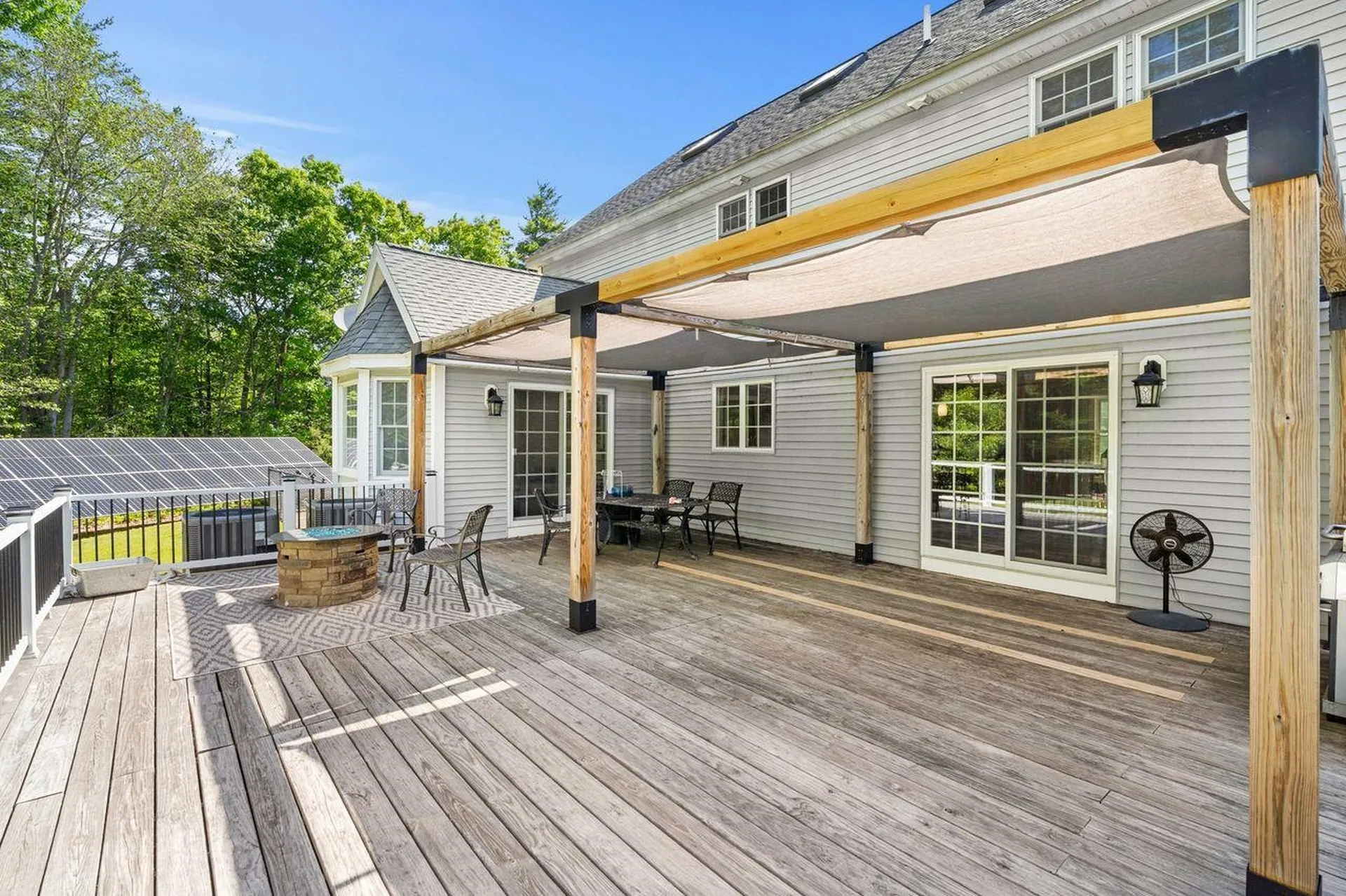 24 Fireside Drive Epping NH 03042
