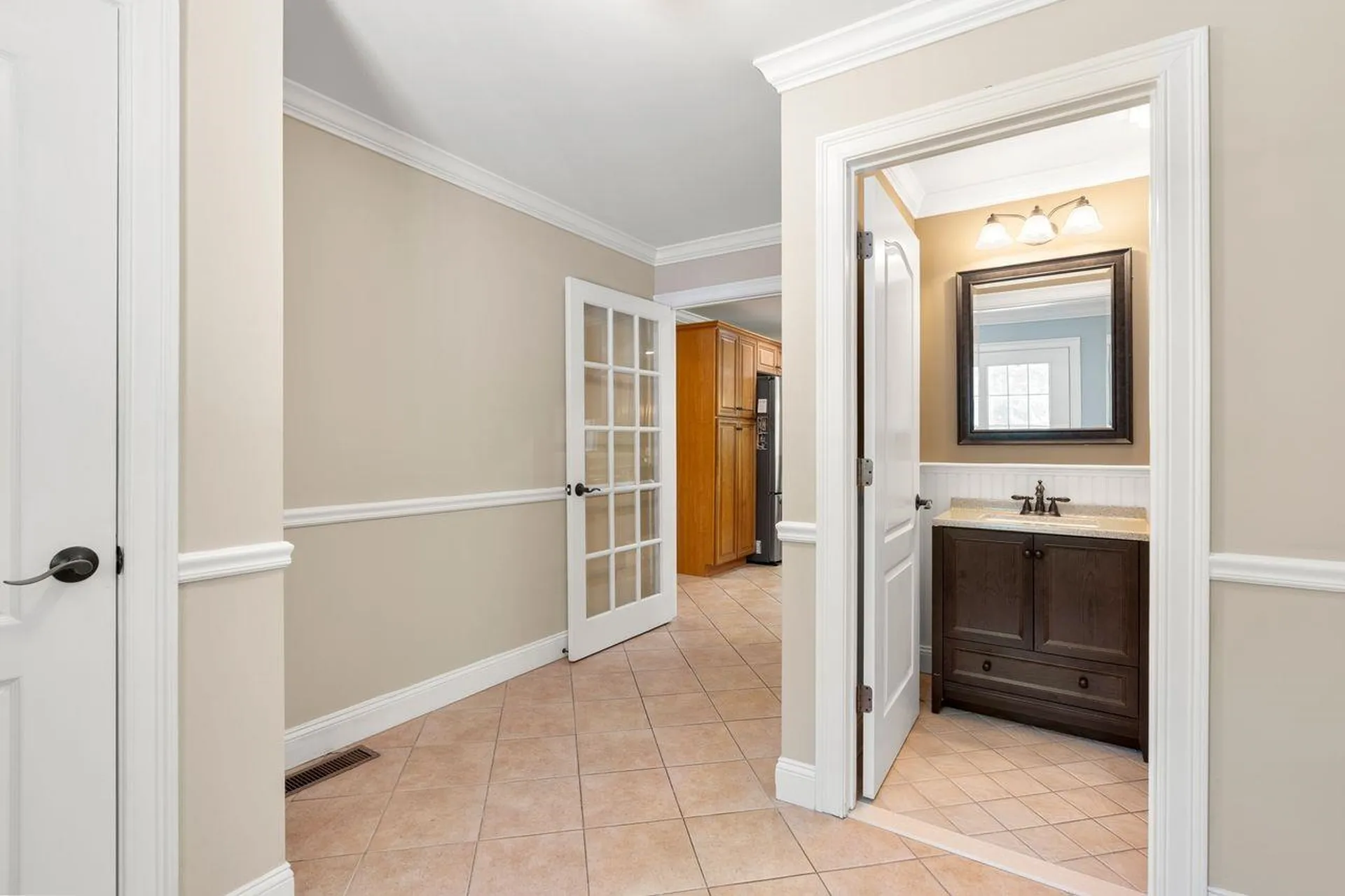 24 Fireside Drive Epping NH 03042
