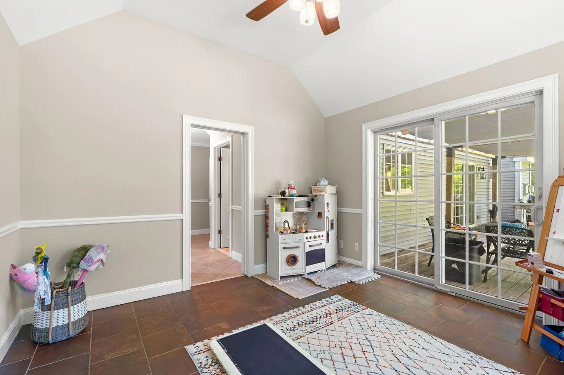 24 Fireside Drive Epping NH 03042
