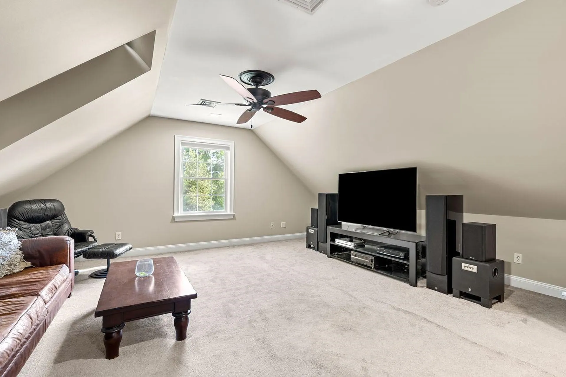 24 Fireside Drive Epping NH 03042
