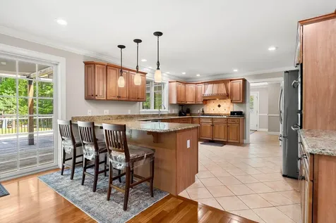 24 Fireside Drive Epping NH 03042
