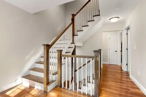 24 Fireside Drive Epping NH 03042