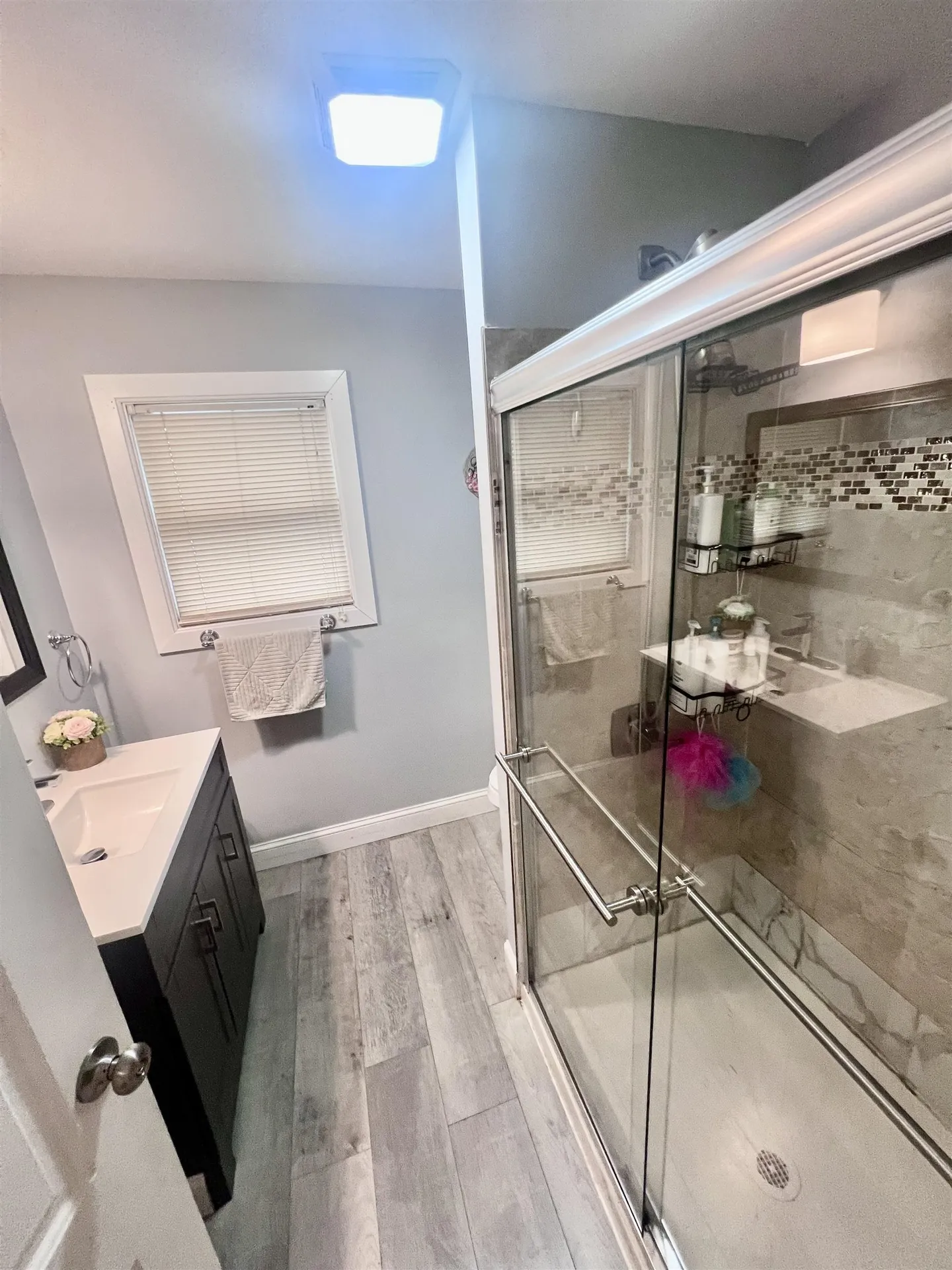89 West Hollis Street Nashua NH 03060